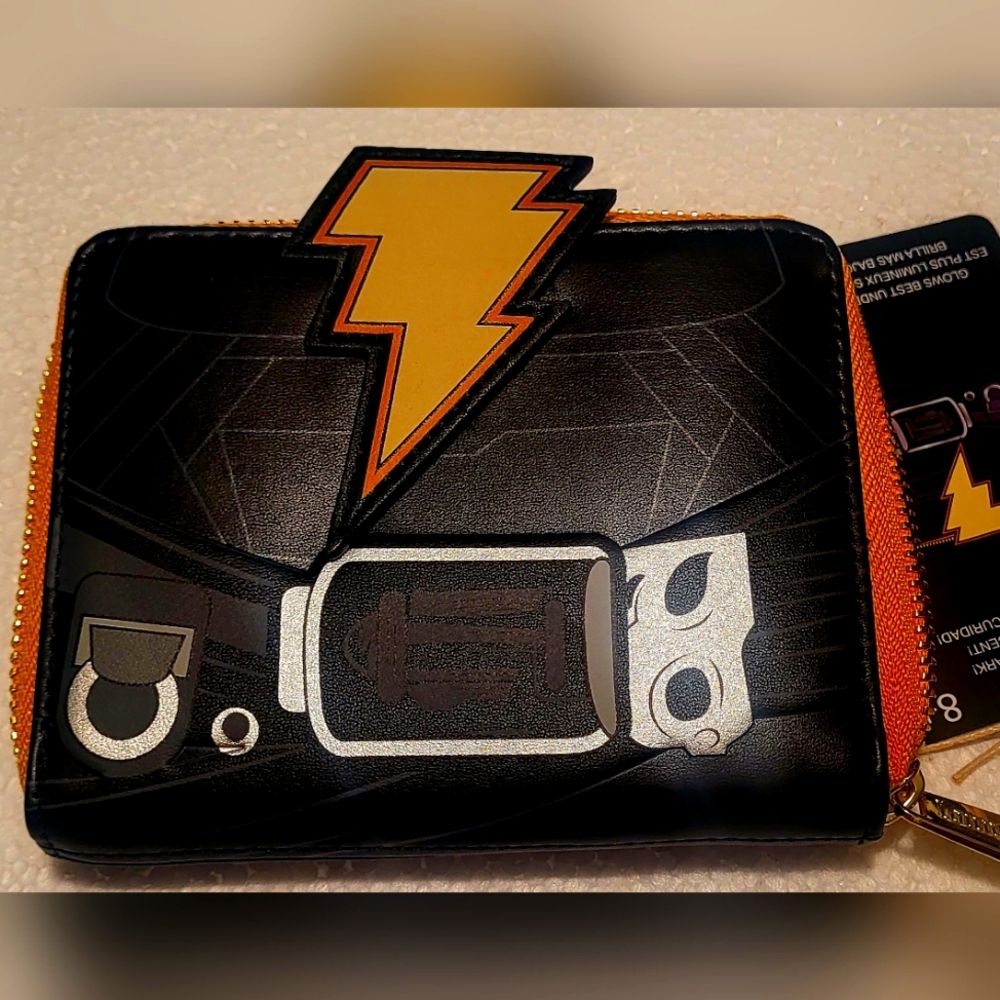 Loungefly wallet